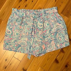 NWOT Lilly Pulitzer Pull on Shorts Elastic/Tie waist size XL